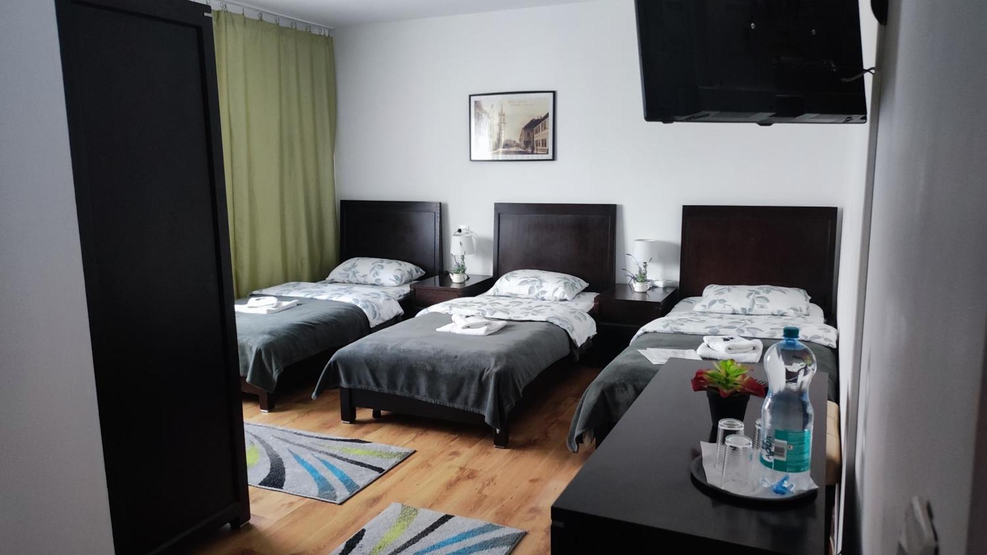 Casa De Oaspeti Wallendorf Bistrita Unirea Room photo